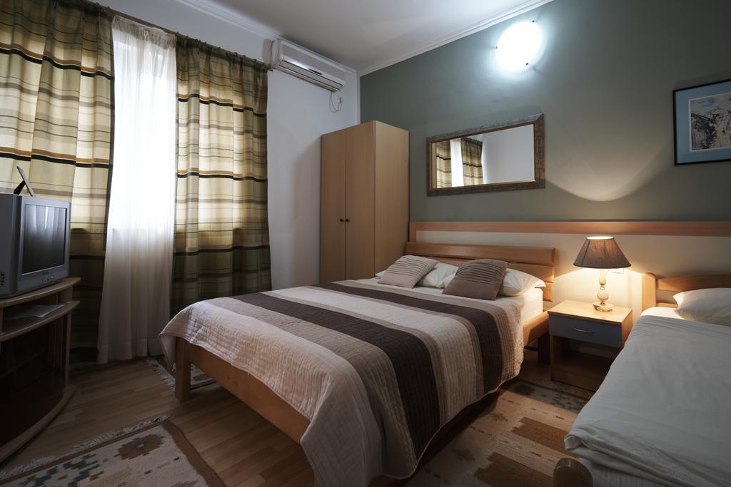 Pansion Rose Hotel Mostar Eksteriør billede